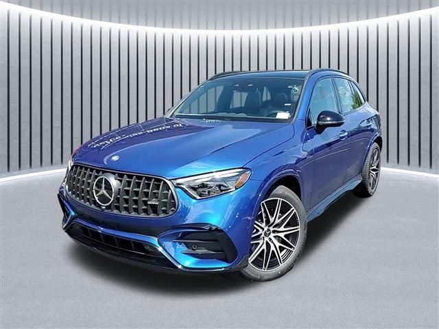 new 2024 Mercedes-Benz GLC 300 car, priced at $77,545