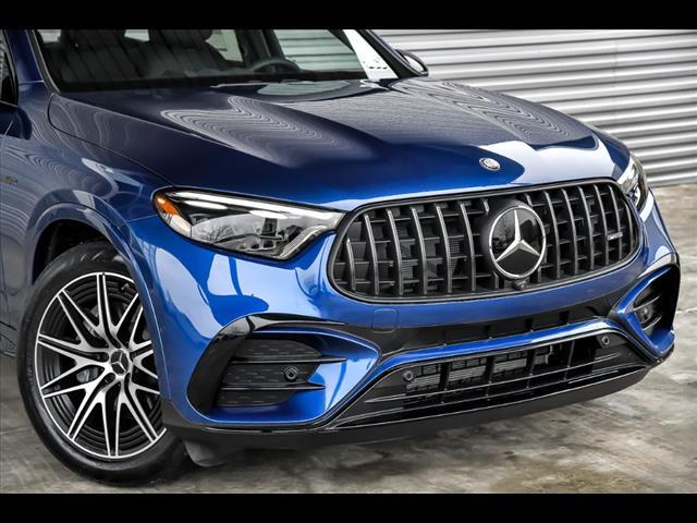 new 2024 Mercedes-Benz GLC 300 car, priced at $77,545