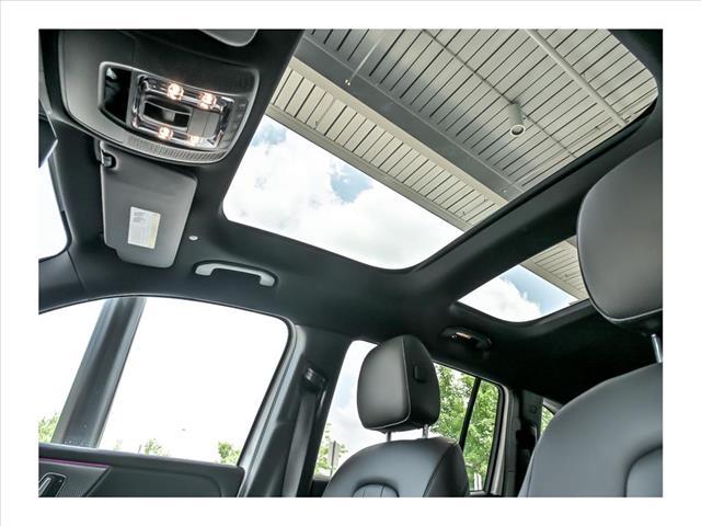 used 2021 Mercedes-Benz GLB 250 car, priced at $29,995