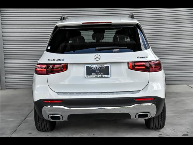 new 2025 Mercedes-Benz GLB 250 car, priced at $49,595
