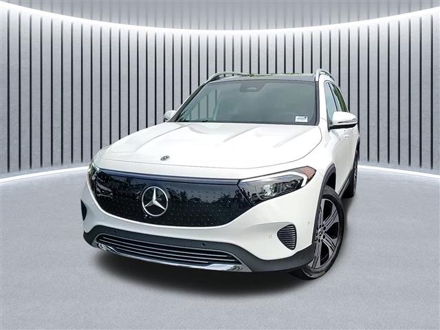 new 2024 Mercedes-Benz EQB 300 car, priced at $64,210