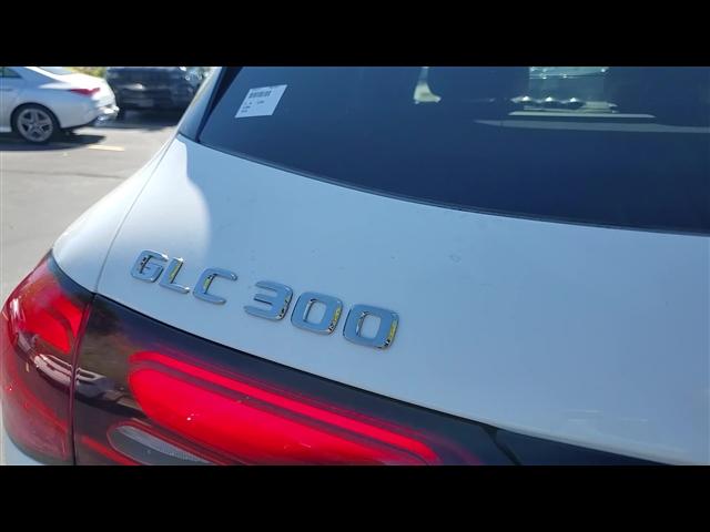 new 2025 Mercedes-Benz GLC 300 car, priced at $54,250