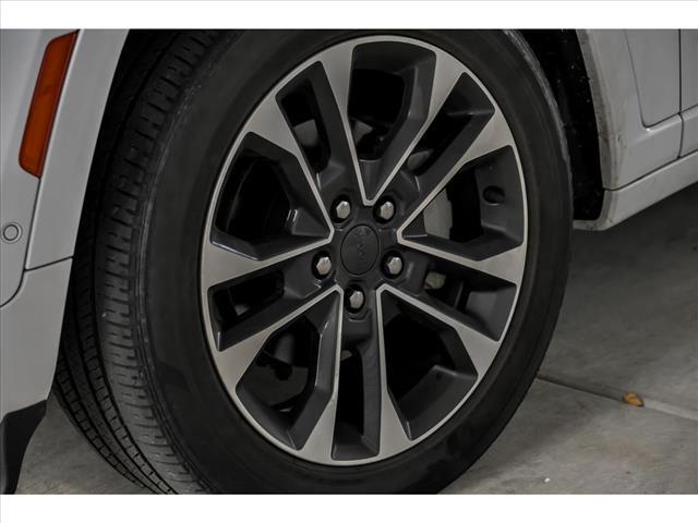 used 2022 Jeep Grand Cherokee car, priced at $34,977