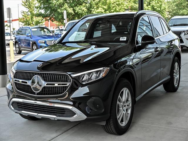 new 2025 Mercedes-Benz GLC 300 car, priced at $56,585