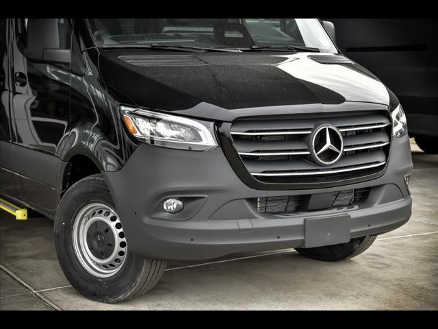 new 2025 Mercedes-Benz Sprinter 2500 car, priced at $88,884