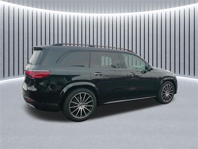 new 2025 Mercedes-Benz GLS 450 car, priced at $97,680