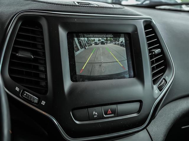 used 2020 Jeep Cherokee car, priced at $20,495