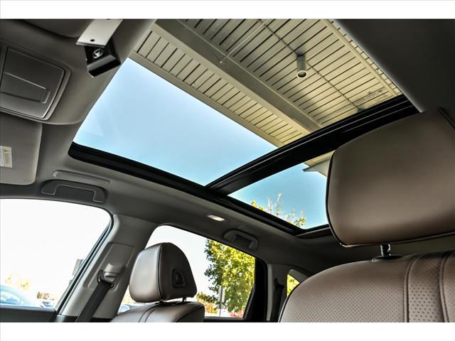 used 2023 Acura RDX car, priced at $38,995