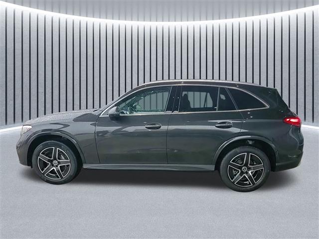 new 2025 Mercedes-Benz GLC 300 car, priced at $59,085