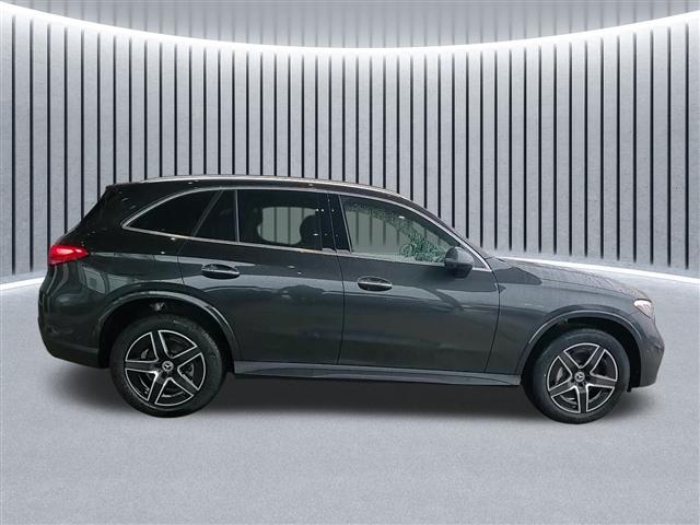 new 2025 Mercedes-Benz GLC 300 car, priced at $59,085