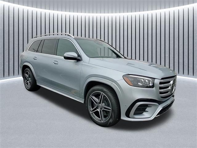 new 2025 Mercedes-Benz GLS 450 car, priced at $95,660