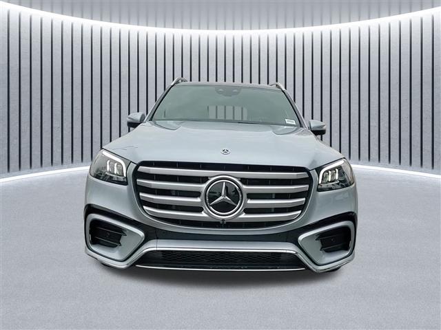 new 2025 Mercedes-Benz GLS 450 car, priced at $95,660