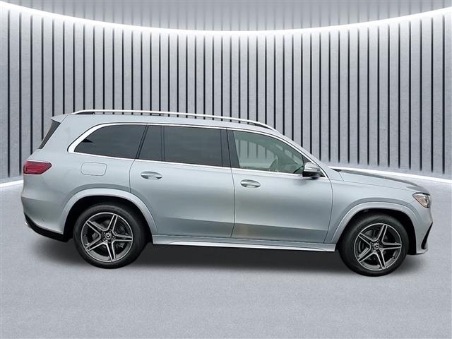 new 2025 Mercedes-Benz GLS 450 car, priced at $95,660