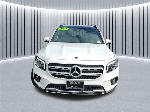 used 2023 Mercedes-Benz GLB 250 car, priced at $43,893