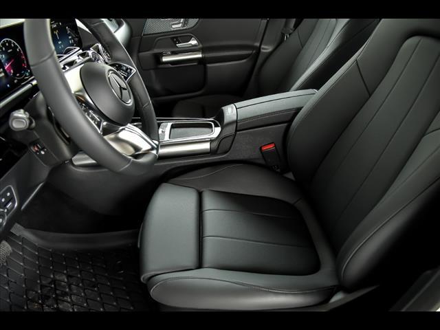 new 2025 Mercedes-Benz GLA 250 car, priced at $48,295