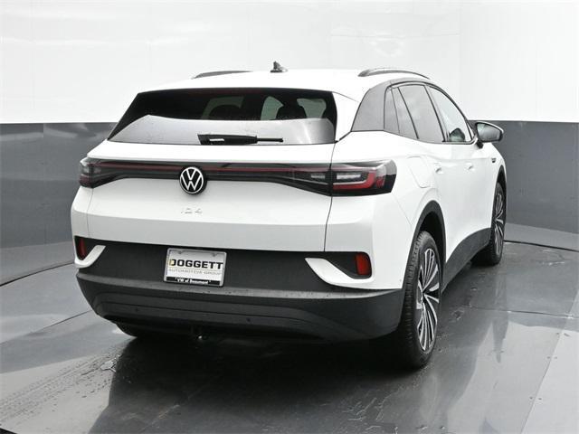 new 2024 Volkswagen ID.4 car, priced at $38,938