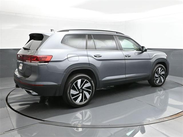 new 2024 Volkswagen Atlas car, priced at $41,433