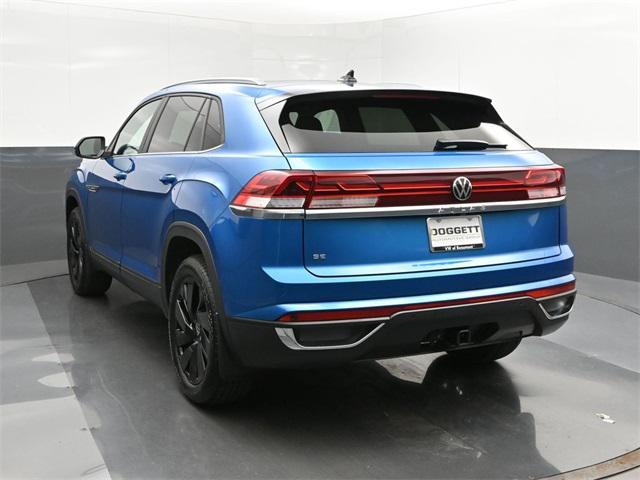 new 2024 Volkswagen Atlas Cross Sport car, priced at $41,719