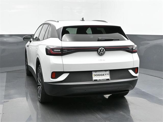 new 2024 Volkswagen ID.4 car, priced at $27,249