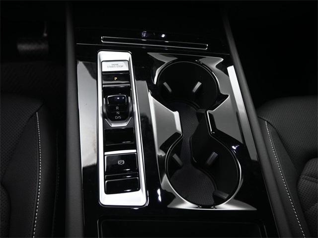 new 2025 Volkswagen Atlas car, priced at $41,709