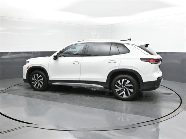 new 2025 Volkswagen Tiguan car, priced at $29,015