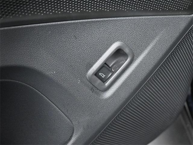 new 2025 Volkswagen Tiguan car, priced at $32,533