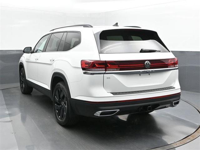 new 2025 Volkswagen Atlas car, priced at $45,021