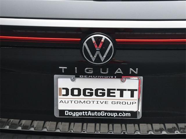 new 2025 Volkswagen Tiguan car, priced at $30,043