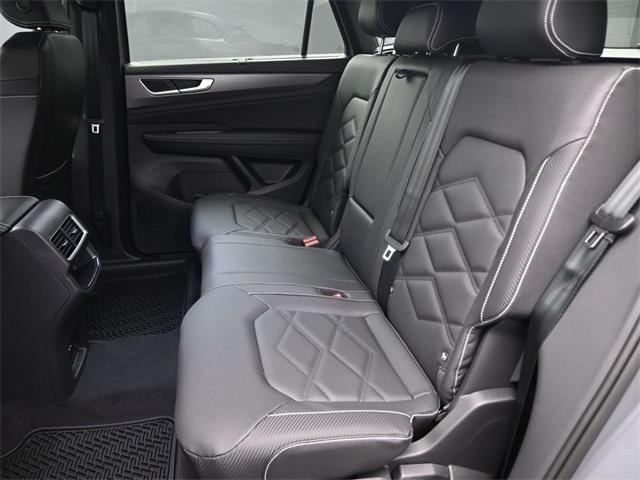 new 2026 Volkswagen Atlas Cross Sport car, priced at $44,880