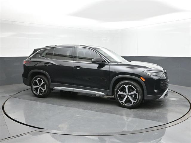 new 2025 Volkswagen Tiguan car, priced at $32,533