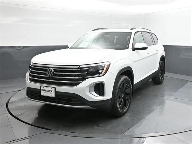 new 2025 Volkswagen Atlas car, priced at $43,174