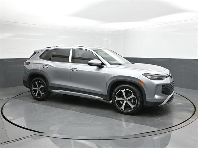 new 2025 Volkswagen Tiguan car, priced at $31,314