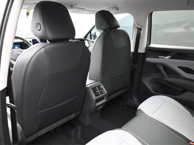 new 2025 Volkswagen Tiguan car, priced at $31,314