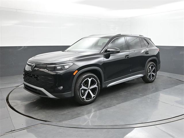 new 2025 Volkswagen Tiguan car, priced at $32,533