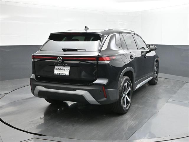 new 2025 Volkswagen Tiguan car, priced at $32,533