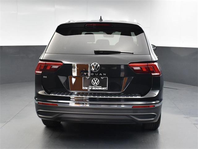 new 2024 Volkswagen Tiguan car, priced at $29,078