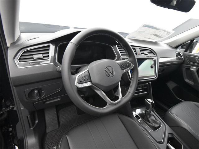 new 2024 Volkswagen Tiguan car, priced at $29,078