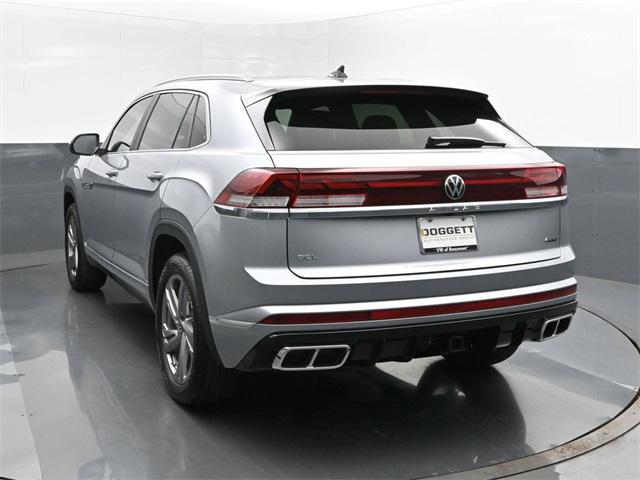 new 2024 Volkswagen Atlas Cross Sport car, priced at $43,782