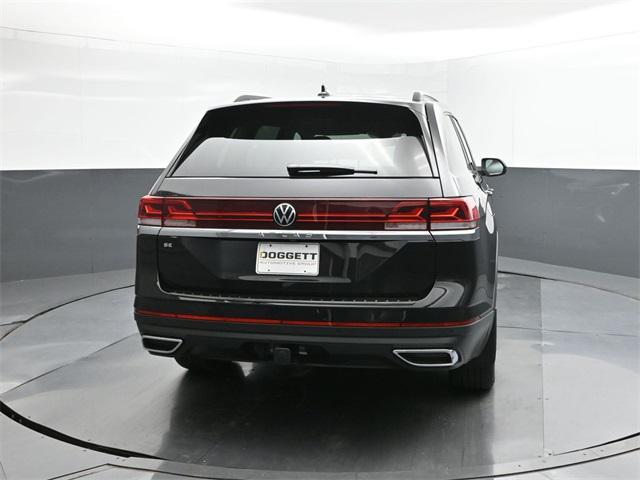 new 2025 Volkswagen Atlas car, priced at $43,142