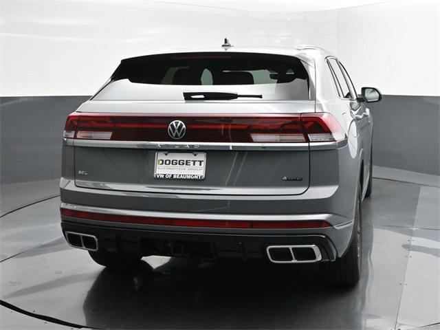 new 2024 Volkswagen Atlas Cross Sport car, priced at $42,986