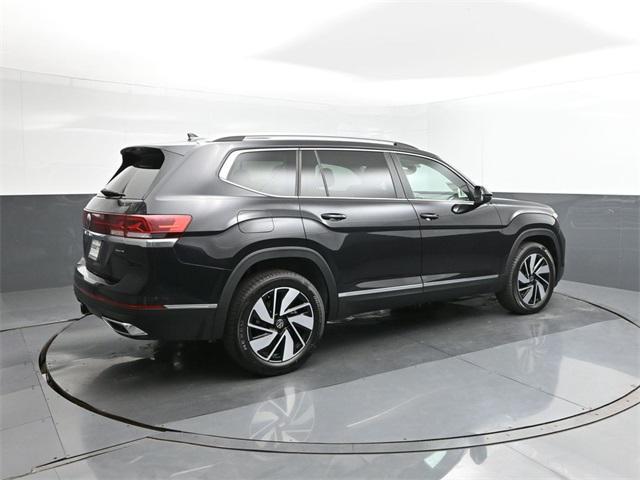 new 2025 Volkswagen Atlas car, priced at $47,072