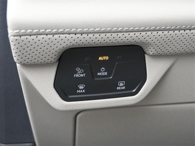 new 2025 Volkswagen Atlas car, priced at $47,072