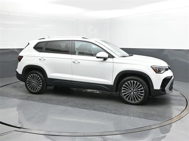 new 2025 Volkswagen Taos car, priced at $28,382