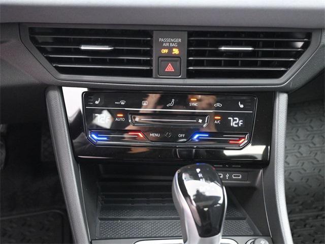 new 2025 Volkswagen Jetta car, priced at $25,098