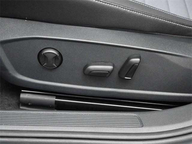 new 2025 Volkswagen Jetta car, priced at $25,098