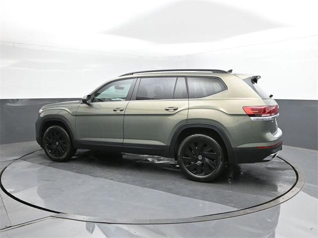 new 2025 Volkswagen Atlas car, priced at $43,649