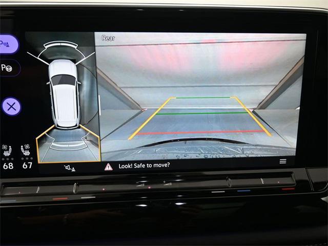 new 2025 Volkswagen Atlas car, priced at $51,848