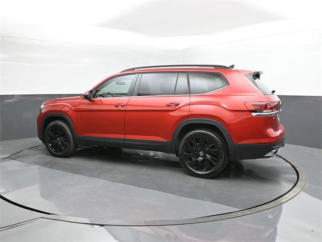 new 2025 Volkswagen Atlas car, priced at $44,976