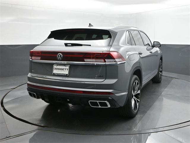 new 2025 Volkswagen Atlas Cross Sport car, priced at $50,122