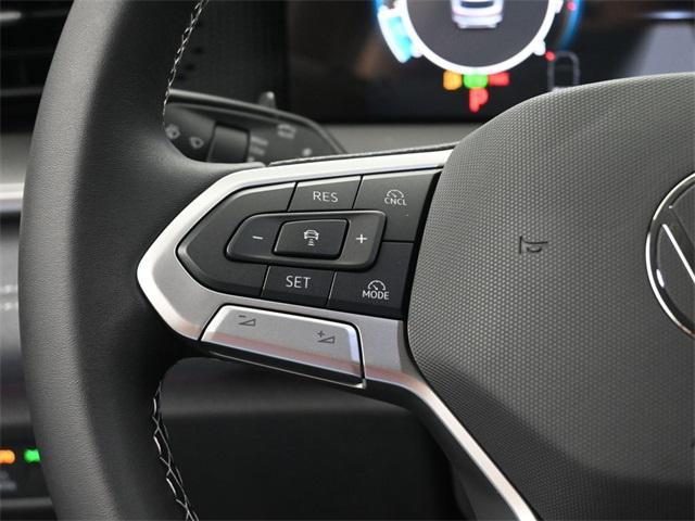 new 2025 Volkswagen Tiguan car, priced at $31,498